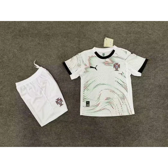 Set de camiseta de visitante de la selección de Portugal para el Mundial 2026 para niños, uniforme de fútbol, pantalones cortos, tallas 16-28, 2-13 años
